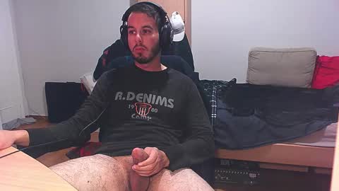 Chromefox123 online show from 12.15.25