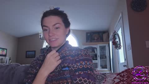 Snapshot of chroniclove chatting on 12.10.24 Marley online show from 12.10.24