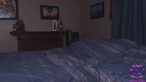 Snapshot of chroniclove chatting on 01.23.25 Marley online show from 01.23.25