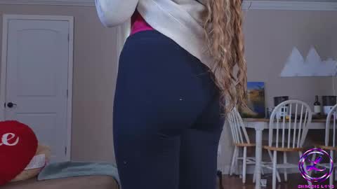 Snapshot of chroniclove chatting on 02.19.25 Marley online show from 02.19.25