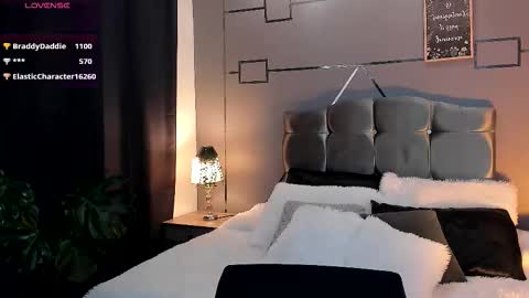 chrristopher77 online show from 11.27.25