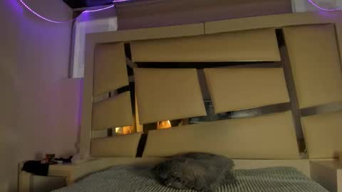 instagram chrystaljade.1 online show from 03.16.26