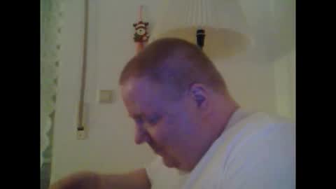 Snapshot of chubby_david chatting on 12.18.25 chubby_david online show from 12.18.25