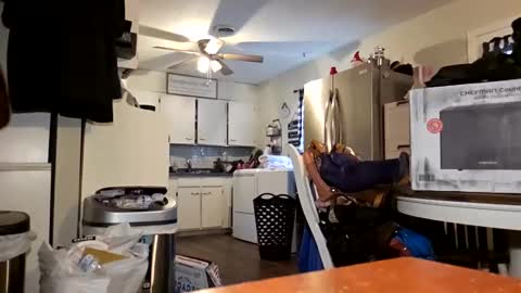 Snapshot of chubbyhubbyy420 chatting on 10.06.25 ChubbyHubby420 online show from 10.06.25