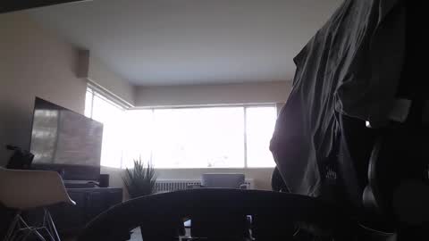 AstorYvr online show from 04.15.26