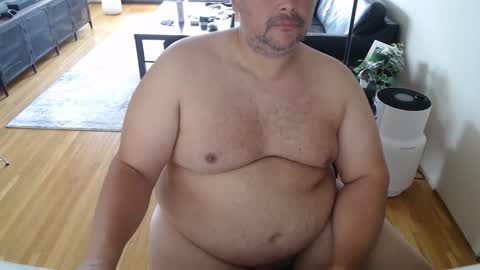 Snapshot of chubbyvix chatting on 06.08.26 AstorYvr online show from 06.08.26