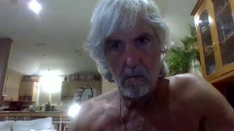 chuck354139 online show from 10.21.25