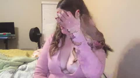 Snapshot of ciarastarz321 chatting on 11.15.25 Carlee carleegracexxx online show from 11.15.25