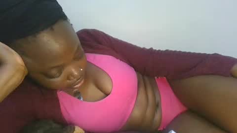 cilia petite online show from 12.20.25