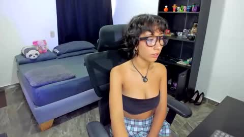 Luna and Sebas  online show from 05.23.26