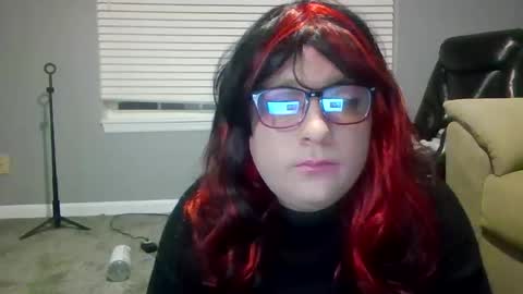 Snapshot of cincinnaticd21 chatting on 10.19.25 cincinnaticd21 online show from 10.19.25