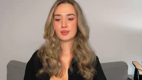 Snapshot of cindyprettywomen chatting on 10.08.25 cindyprettywomen online show from 10.08.25