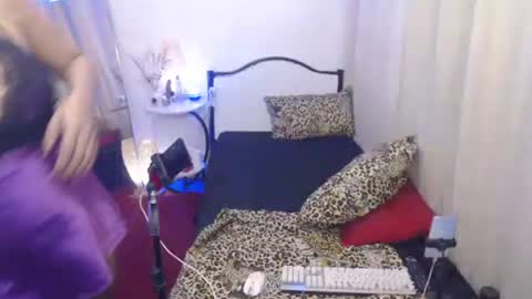 Cindy online show from 10.09.25