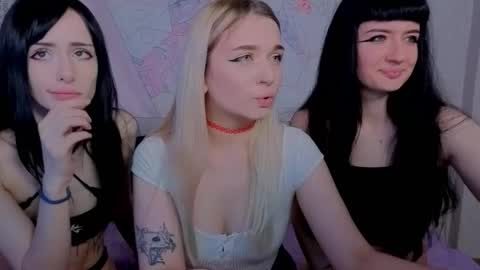 Snapshot of cindyxtreme chatting on 10.26.25 Nori online show from 10.26.25