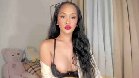 Snapshot of cinnamoncandy14 chatting on 04.22.26 Ask me online show from 04.22.26