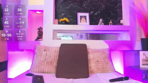 Cinthya  online show from 03.17.26