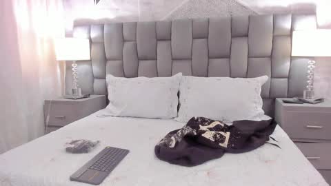 Snapshot of cintiacolins chatting on 02.13.25 CintiaCollins online show from 02.13.25