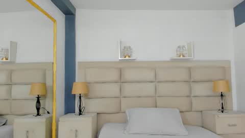 Snapshot of cintiacolins chatting on 12.02.25 CintiaCollins online show from 12.02.25