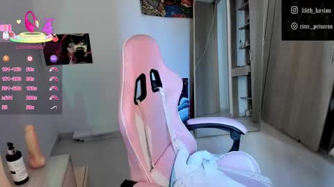 Paulina online show from 12.13.25