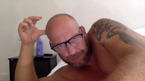 Snapshot of citationx chatting on 11.12.25 . online show from 11.12.25