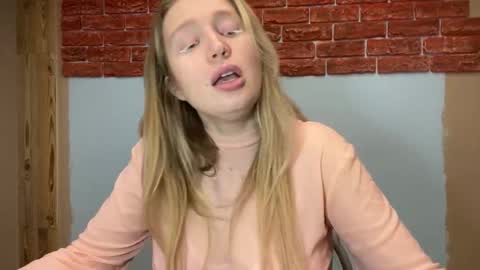 citrusblissss online show from 10.03.25