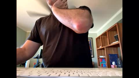 Snapshot of cj3d2 chatting on 11.25.25 Cjd32 online show from 11.25.25