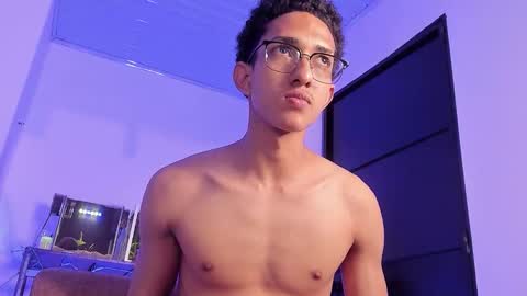 Snapshot of cj_davis1 chatting on 11.22.25 cj_davis1 online show from 11.22.25