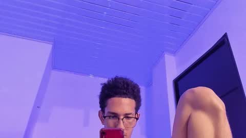 Snapshot of cj_davis1 chatting on 11.25.25 cj_davis1 online show from 11.25.25