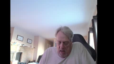 Snapshot of cjscout chatting on 12.06.24 cjscout online show from 12.06.24