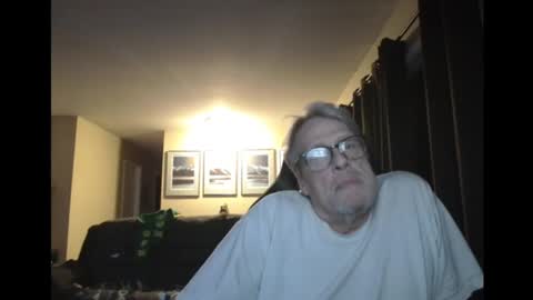 Snapshot of cjscout chatting on 01.02.25 cjscout online show from 01.02.25