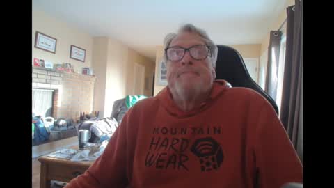 Snapshot of cjscout chatting on 01.28.25 cjscout online show from 01.28.25