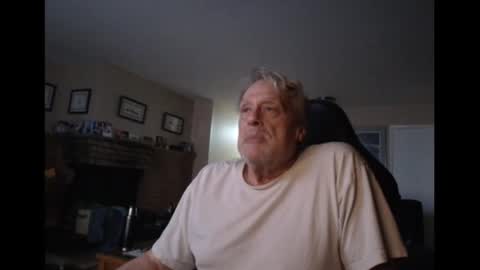 Snapshot of cjscout chatting on 02.18.25 cjscout online show from 02.18.25