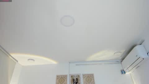 Claire 3 online show from 01.05.25