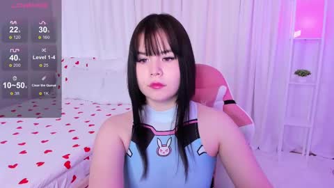 Claire Faers online show from 03.05.25