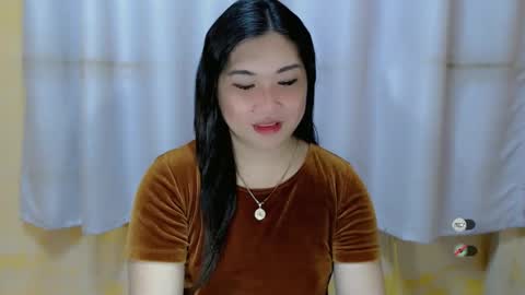 Snapshot of clairewntr_ chatting on 01.03.25 CLAIRE online show from 01.03.25