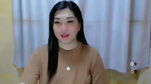 Snapshot of clairewntr_ chatting on 01.09.25 CLAIRE online show from 01.09.25