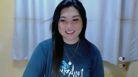 Snapshot of clairewntr_ chatting on 01.12.25 CLAIRE online show from 01.12.25