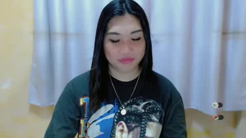 Snapshot of clairewntr_ chatting on 01.23.25 CLAIRE online show from 01.23.25