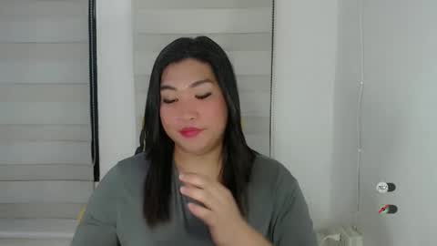 Snapshot of clairewntr_ chatting on 02.16.25 CLAIRE online show from 02.16.25