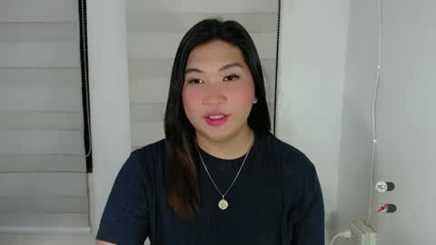 Snapshot of clairewntr_ chatting on 02.26.25 CLAIRE online show from 02.26.25