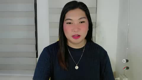 Snapshot of clairewntr_ chatting on 02.27.25 CLAIRE online show from 02.27.25