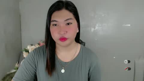 Snapshot of clairewntr_ chatting on 03.03.25 CLAIRE online show from 03.03.25