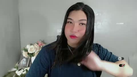 Snapshot of clairewntr_ chatting on 03.07.25 CLAIRE online show from 03.07.25