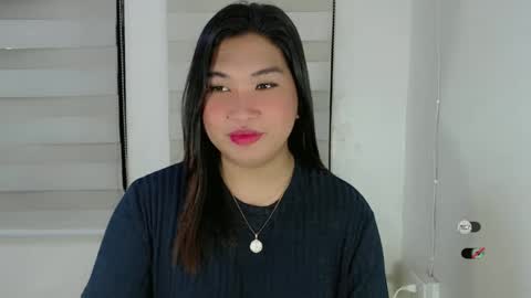 Snapshot of clairewntr_ chatting on 03.09.25 CLAIRE online show from 03.09.25