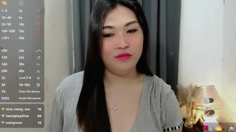 Snapshot of clairewntr_ chatting on 11.01.25 CLAIRE online show from 11.01.25