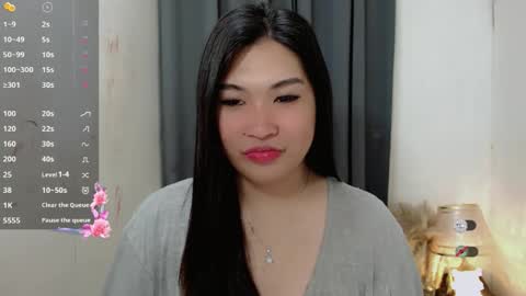 Snapshot of clairewntr_ chatting on 11.15.25 CLAIRE online show from 11.15.25