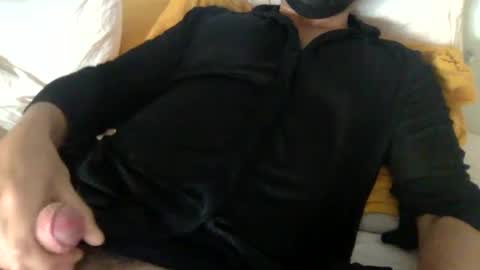 Snapshot of claixence chatting on 10.01.25 claixence online show from 10.01.25