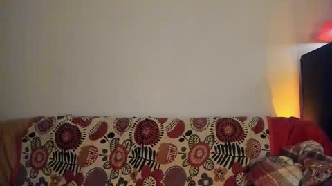 Snapshot of clancyosbourne chatting on 01.05.25 Clancy online show from 01.05.25