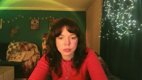 Snapshot of clancyosbourne chatting on 03.25.26 Clancy online show from 03.25.26