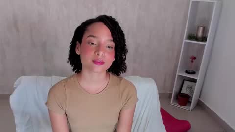 Clara  online show from 01.10.25